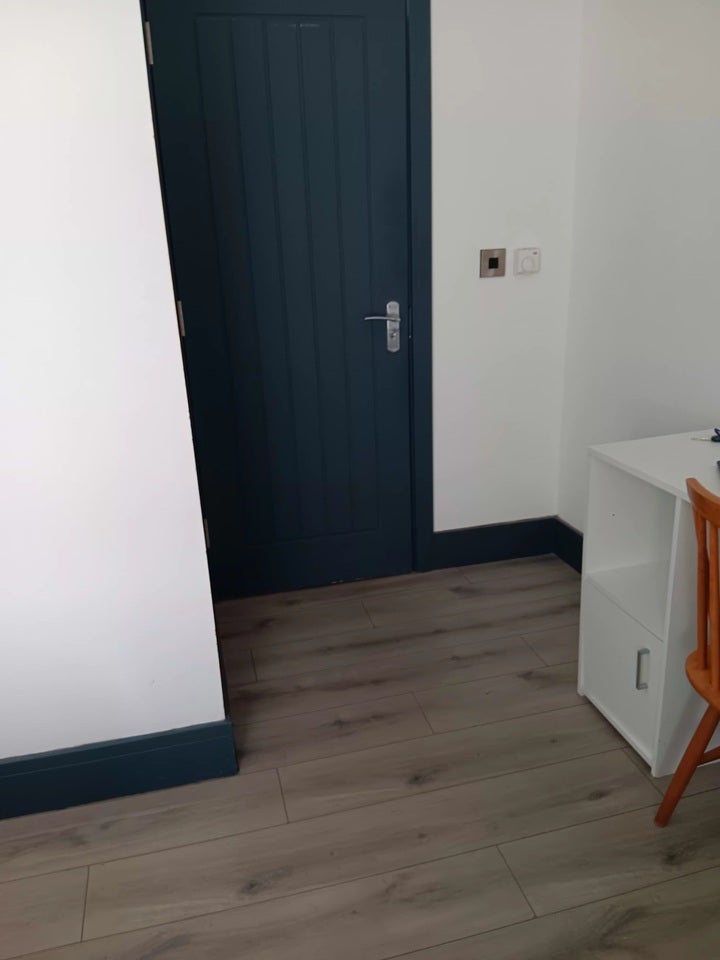 Room Priestfield Road in Gillingham