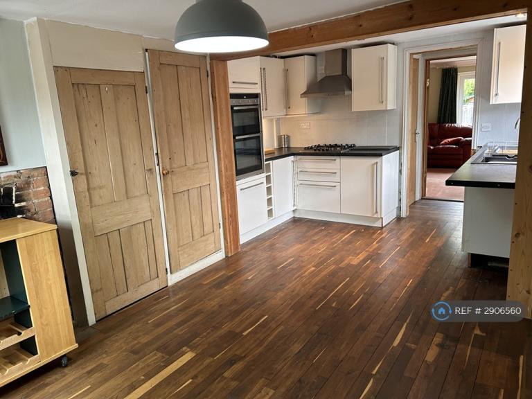 House Clayhill in Rother