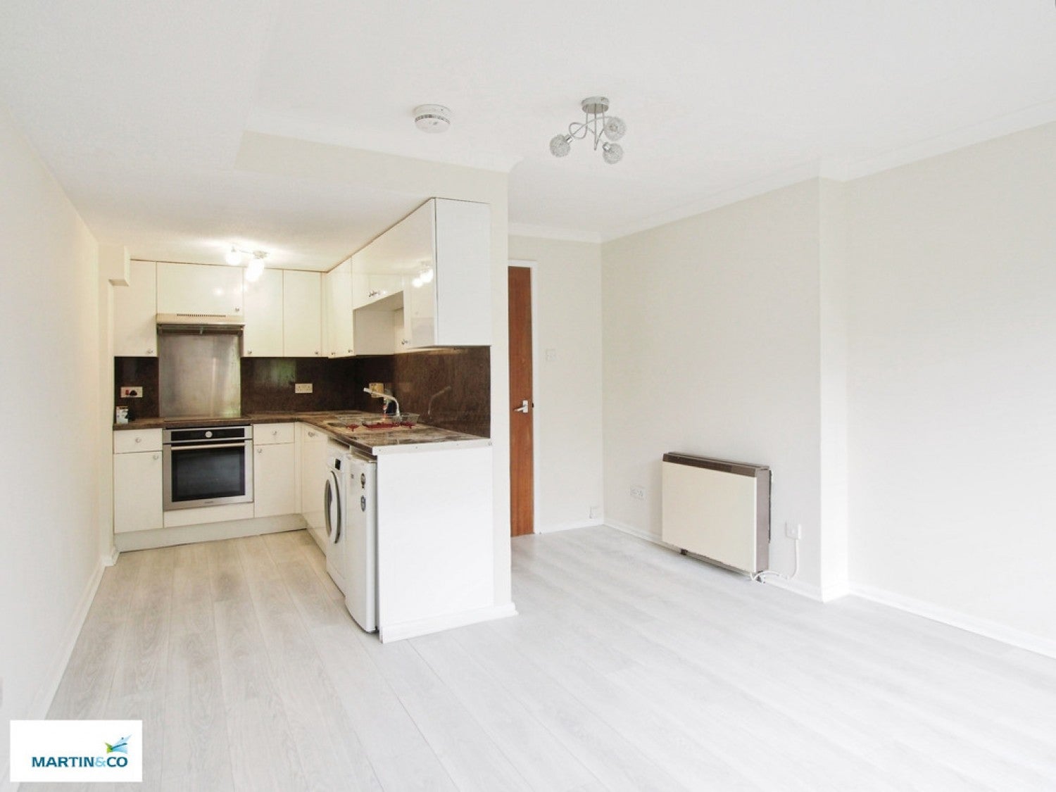 Flat Inchinnan Road in Paisley