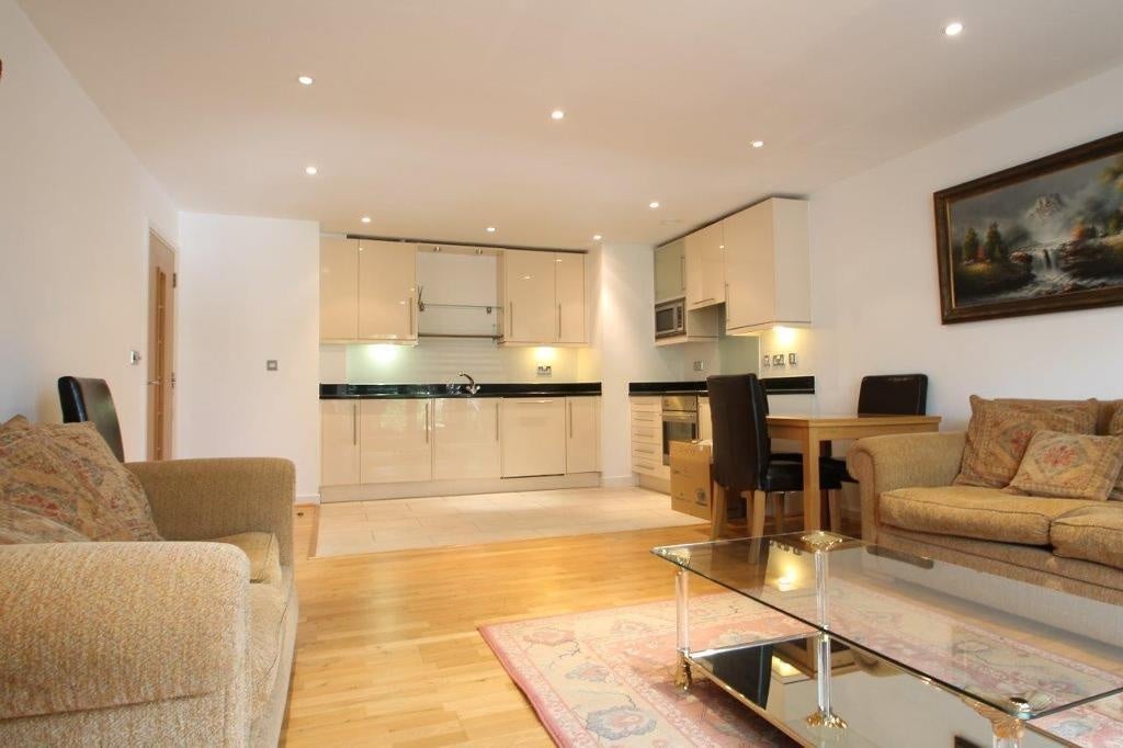 Room Maida Vale in City of Westminster