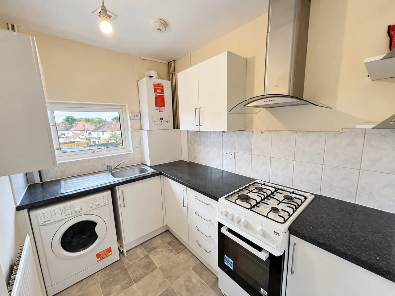 Flat East Lane in Greater London