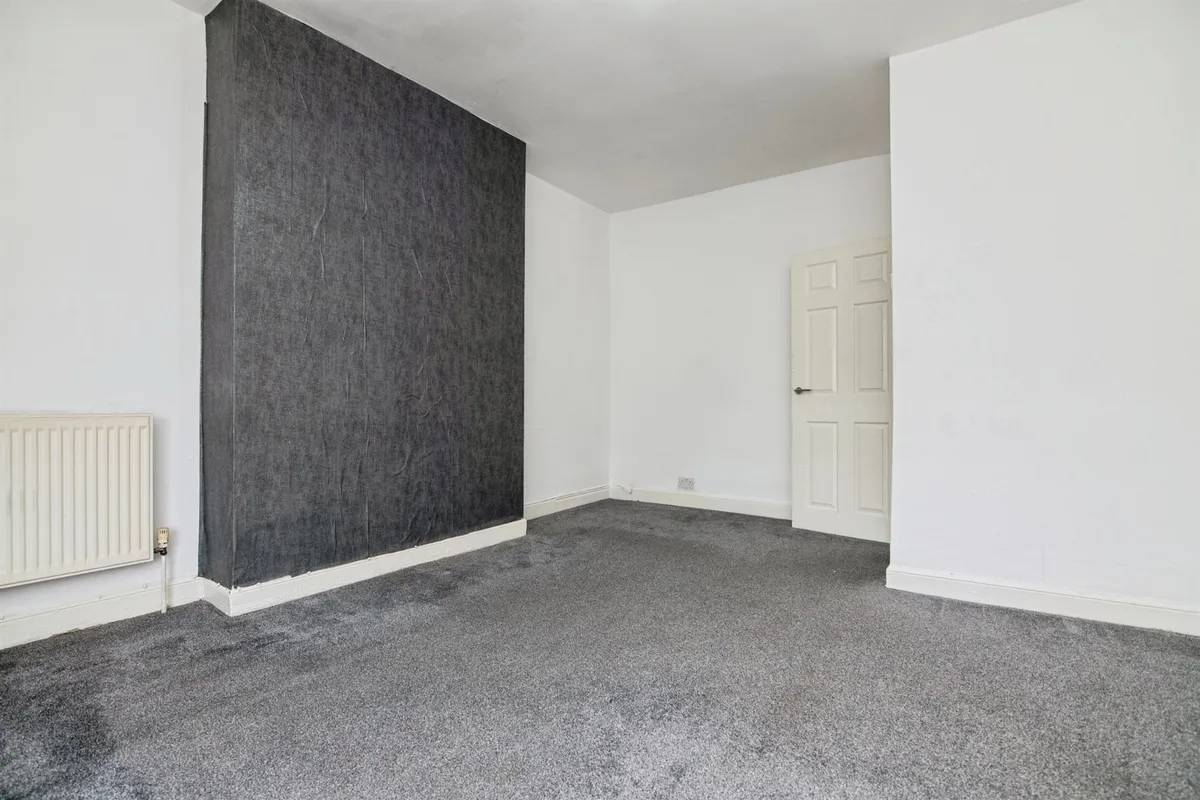 Flat Wellington Road in Wolverhampton