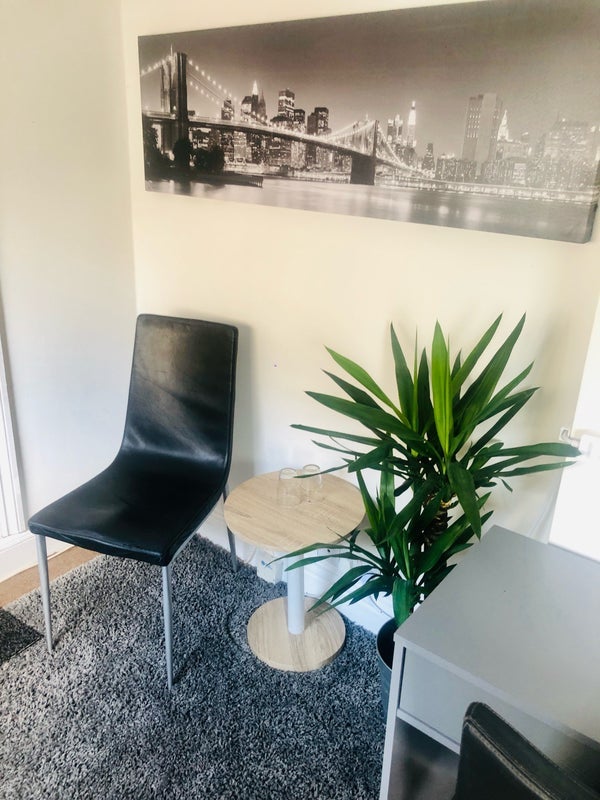 Room Waddon Road in Greater London