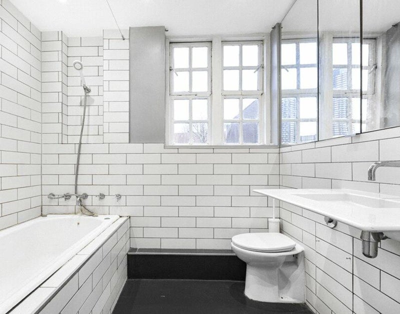 Room Club Row in Greater London