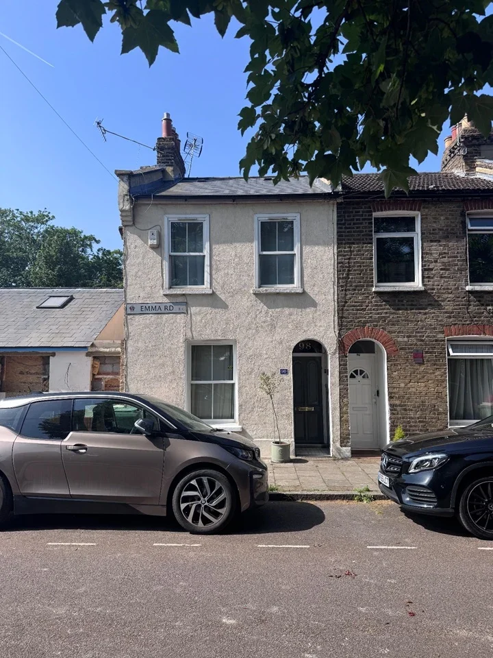 House Emma Road in Greater London