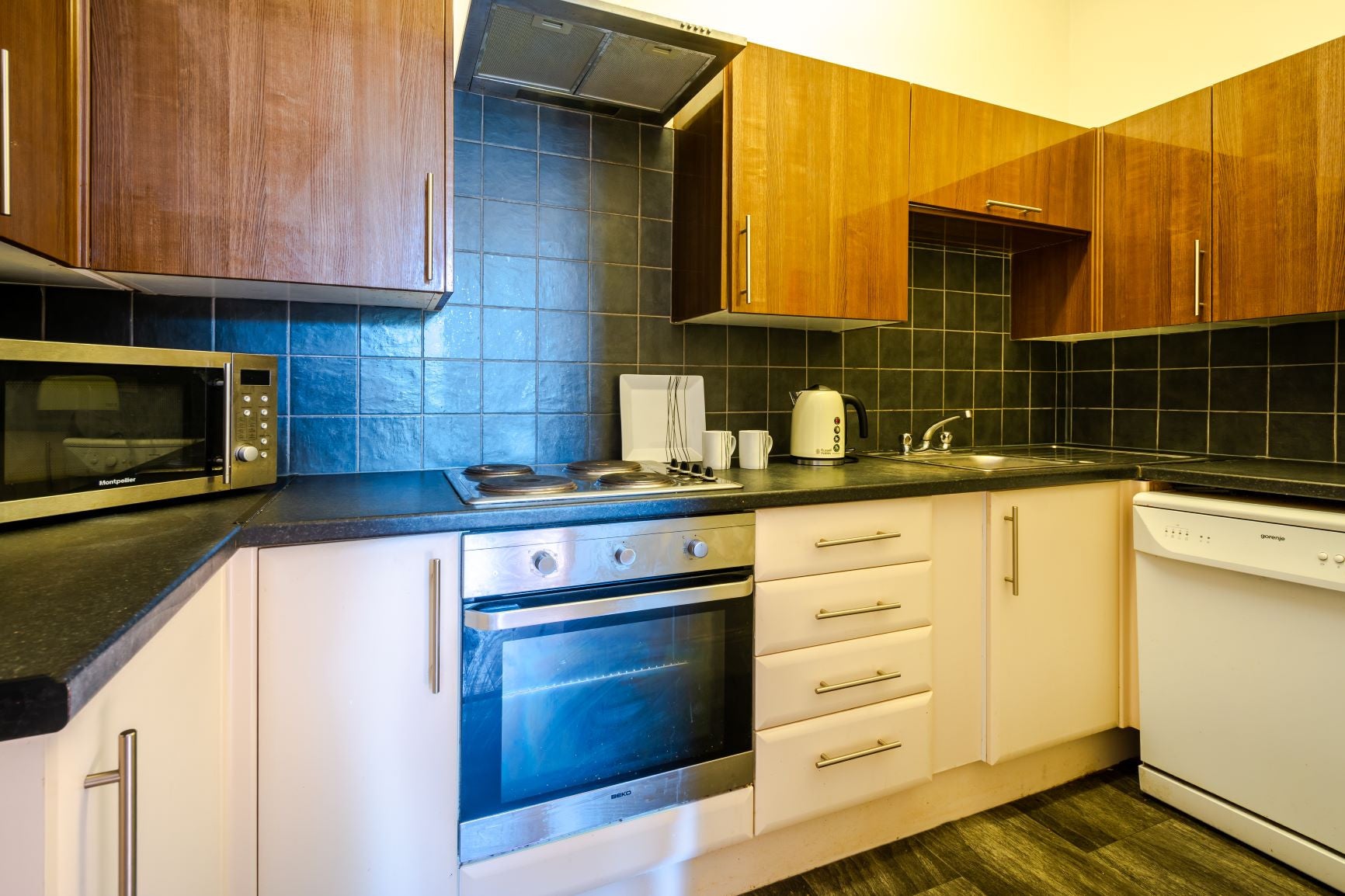 Flat Winstanley Terrace in Leeds