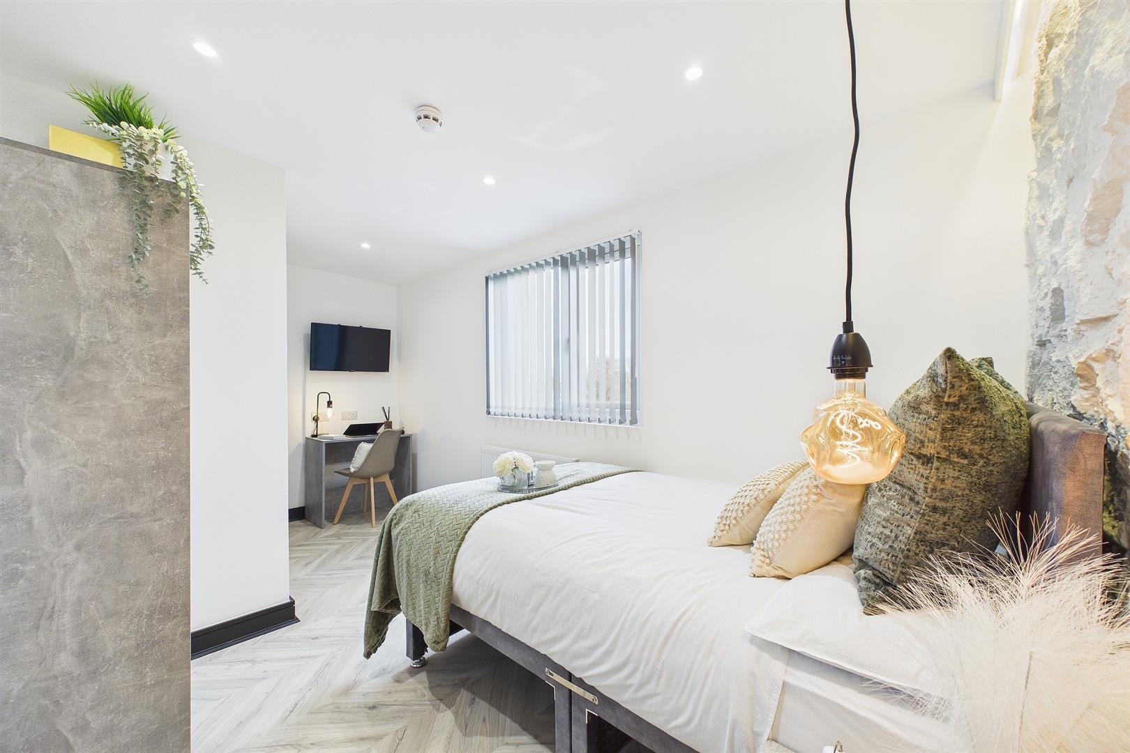 Flat Farren Road in Coventry