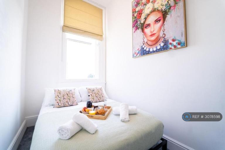 Flat Marine Parade in Gorleston-on-Sea