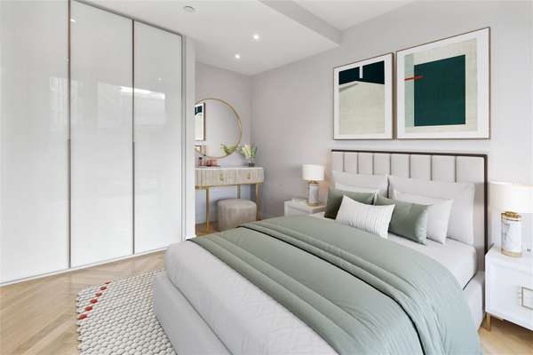 Flat Michael Road in Greater London