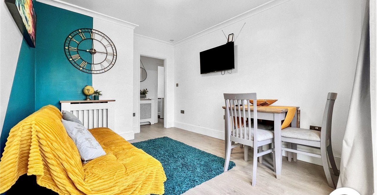 Room Three Corners in Greater London