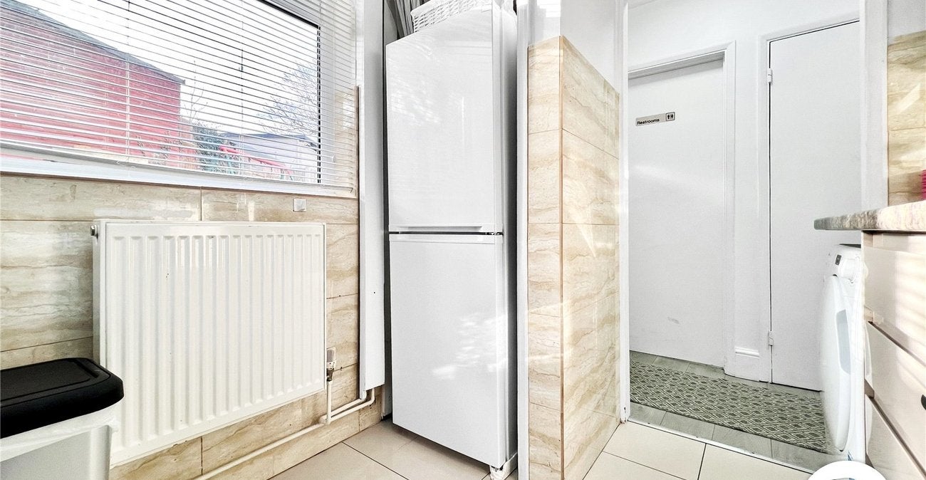 Room Three Corners in Greater London