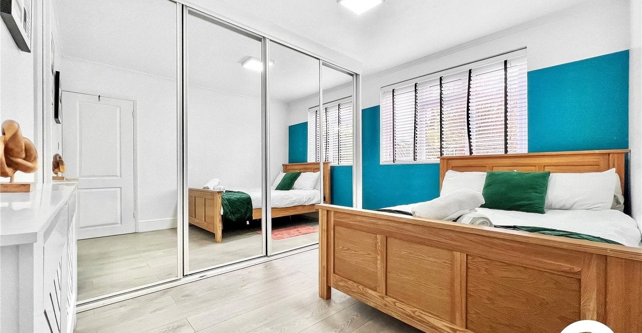 Room Three Corners in Greater London