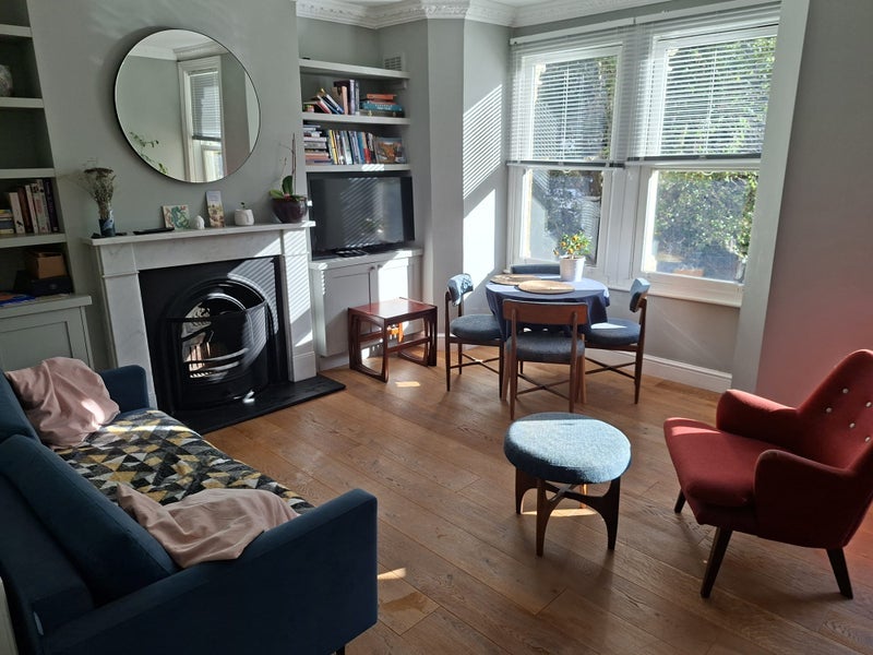 Room Brook Drive in Greater London
