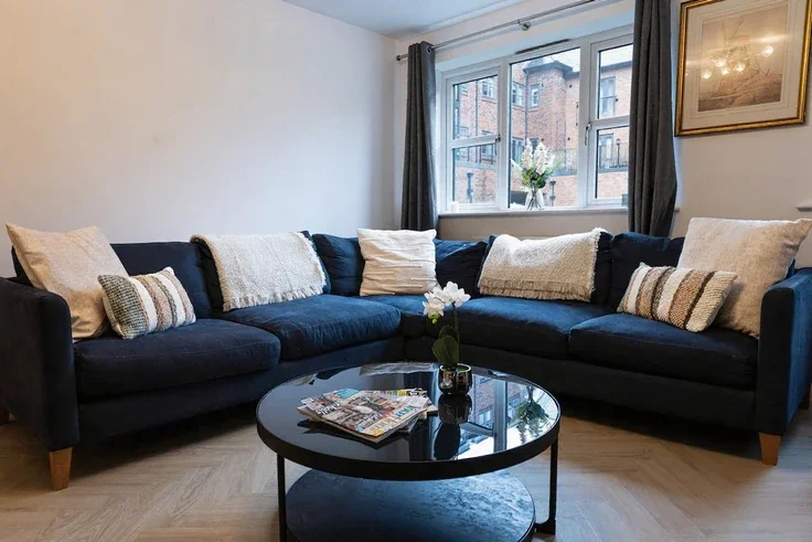 Flat Osborn Way in Hart
