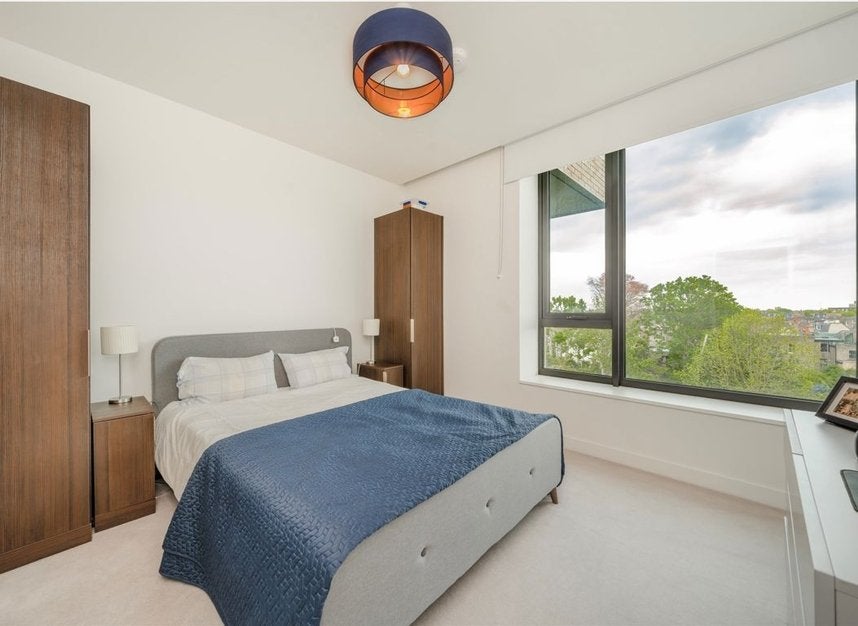 Flat Wood Crescent in Greater London