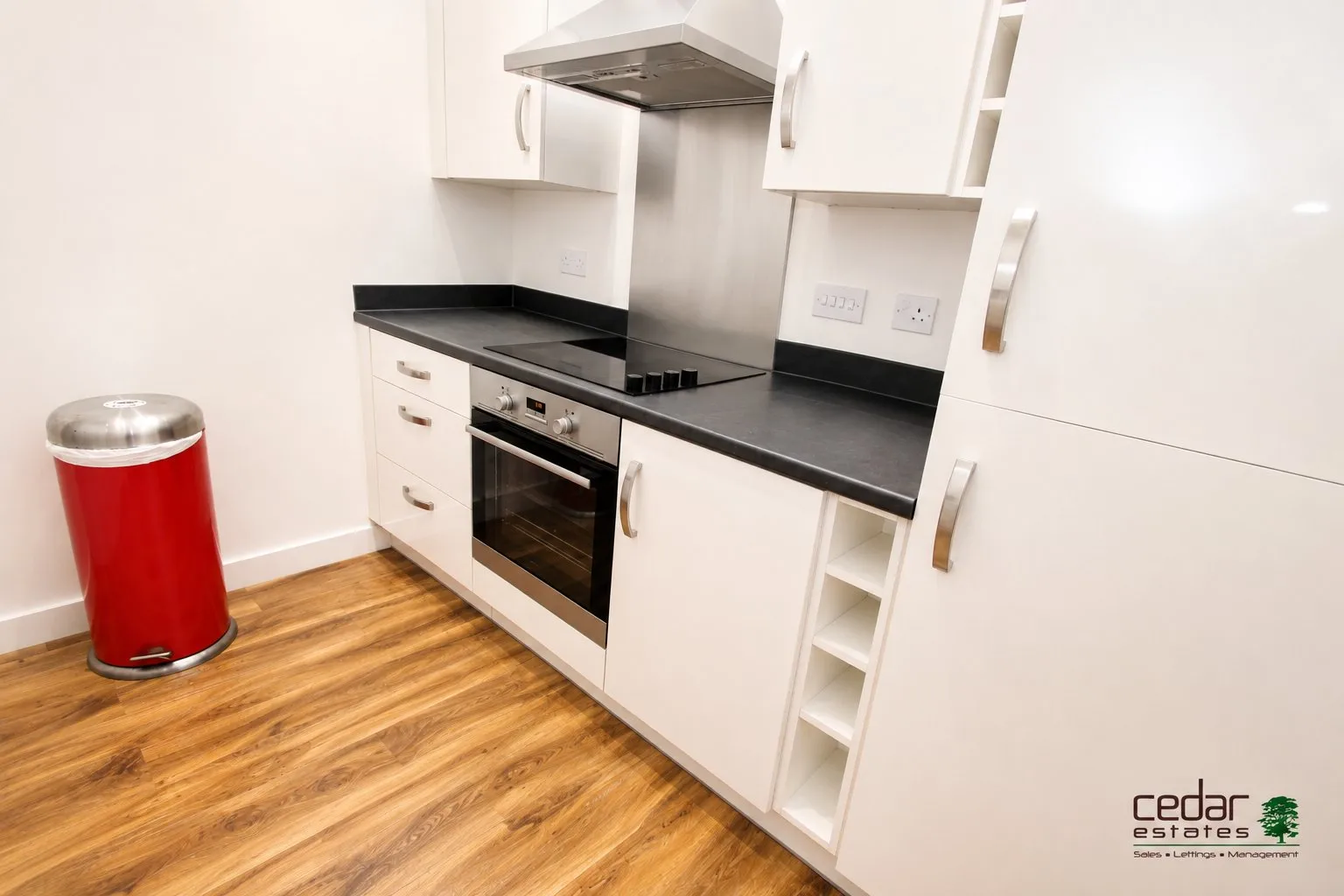 Flat Imperial Drive in Greater London