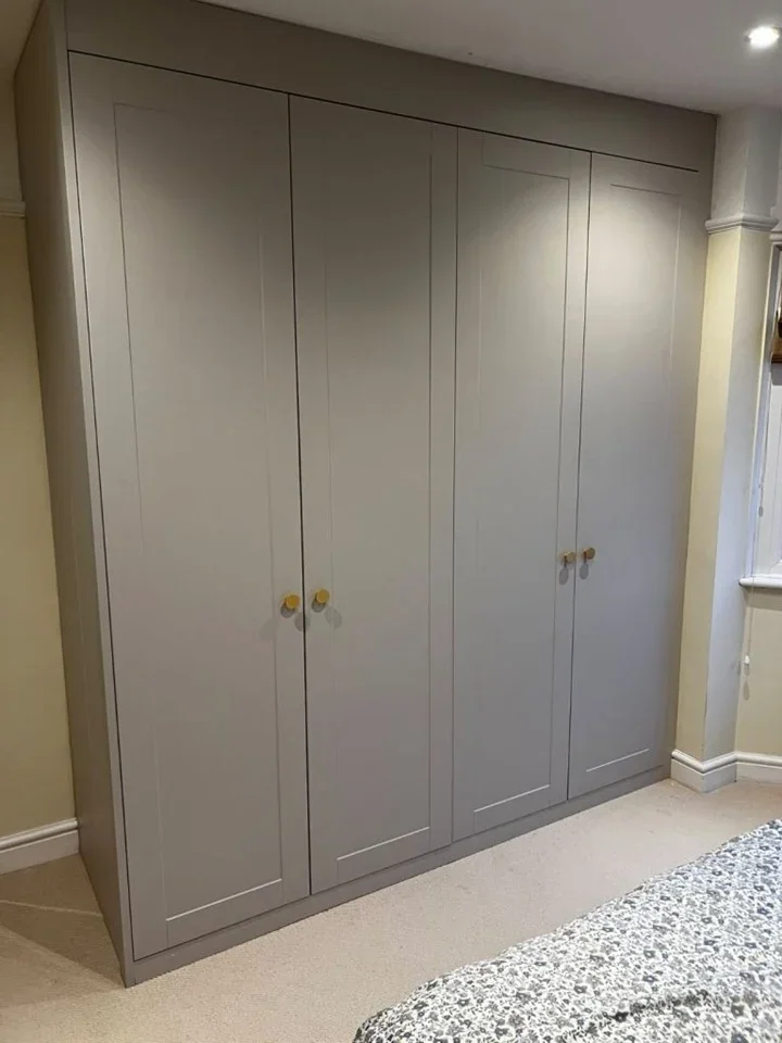 Room Bracken Road in Maidenhead