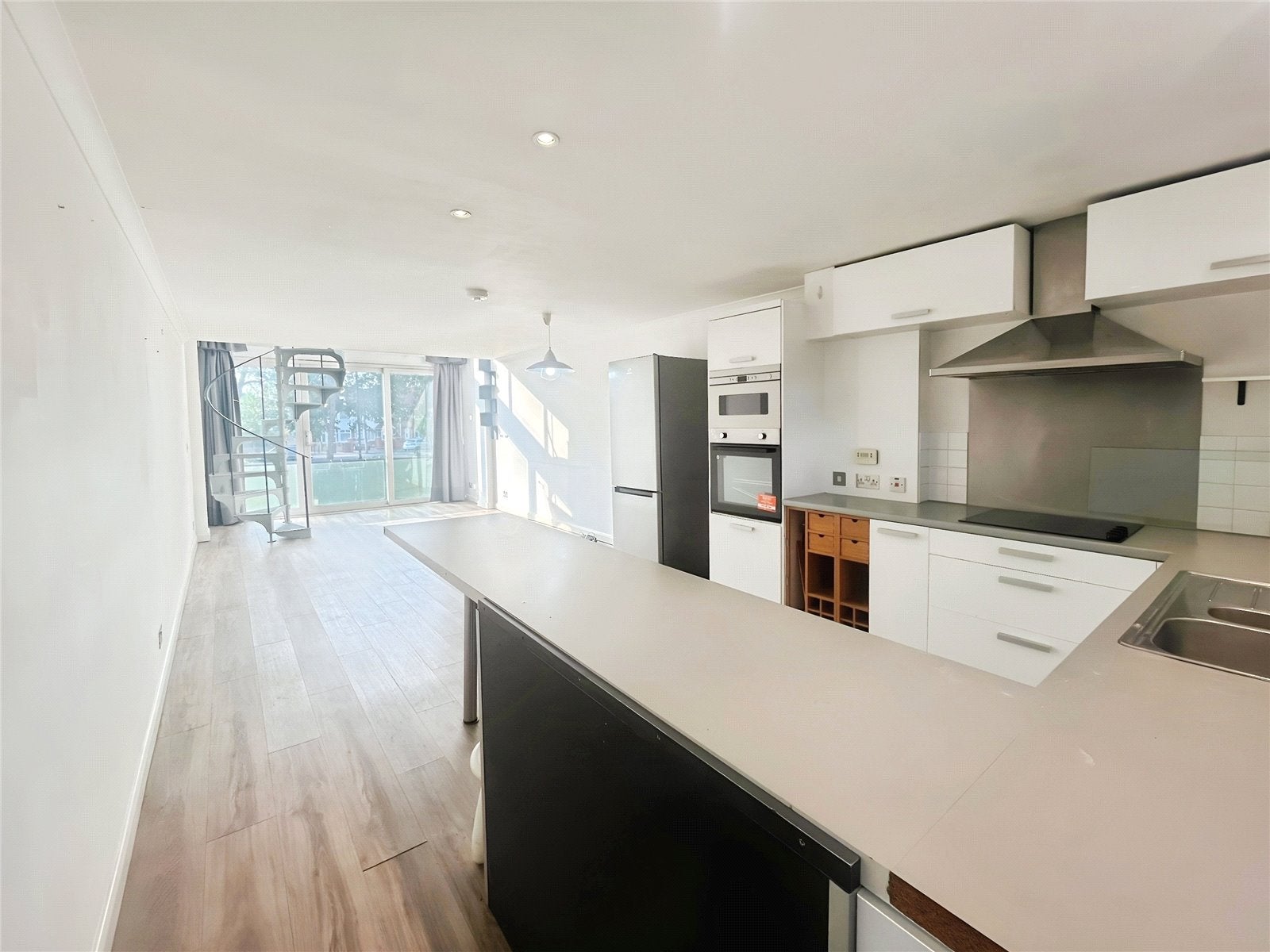 Flat Wheatlands in Greater London
