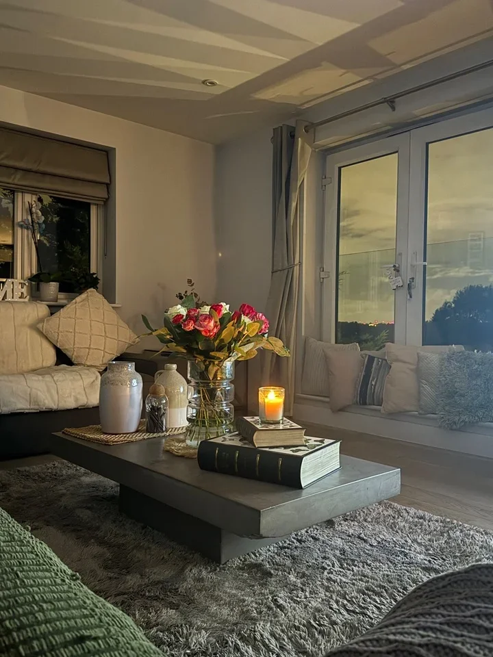 Room Albert Road in Greater London