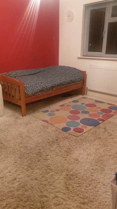 Room Montpelier Rise in Greater London