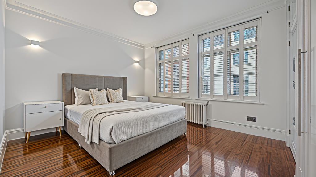 Flat Hallam Street in City of Westminster