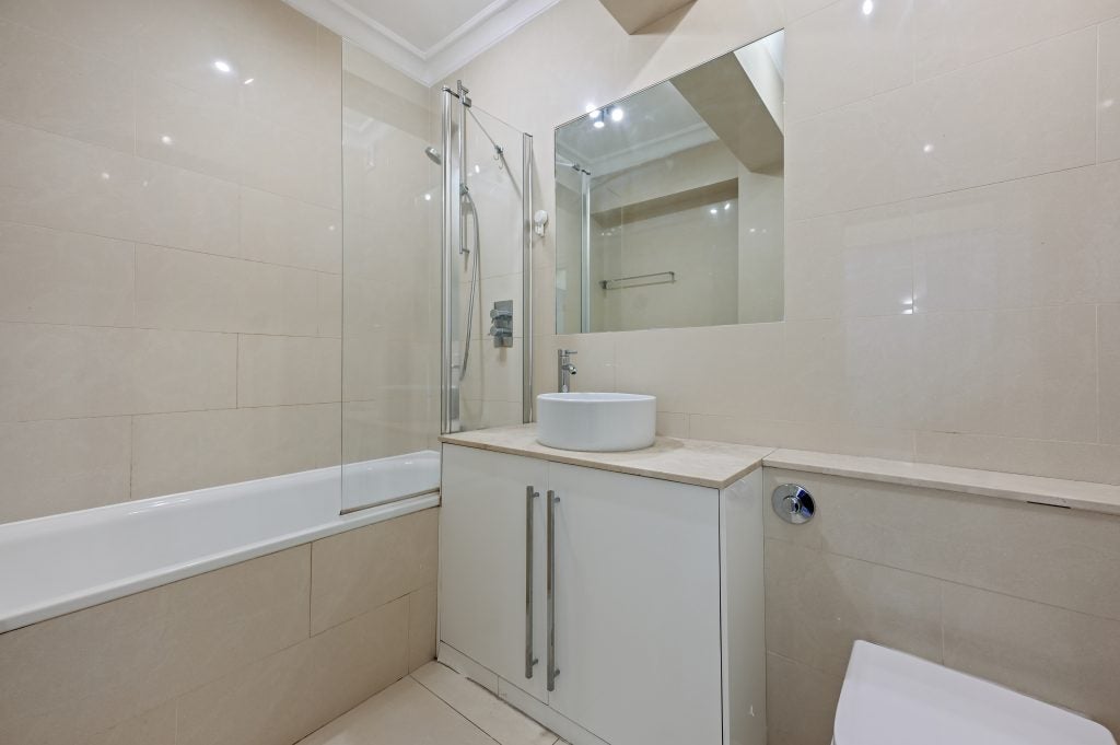 Flat Hallam Street in City of Westminster