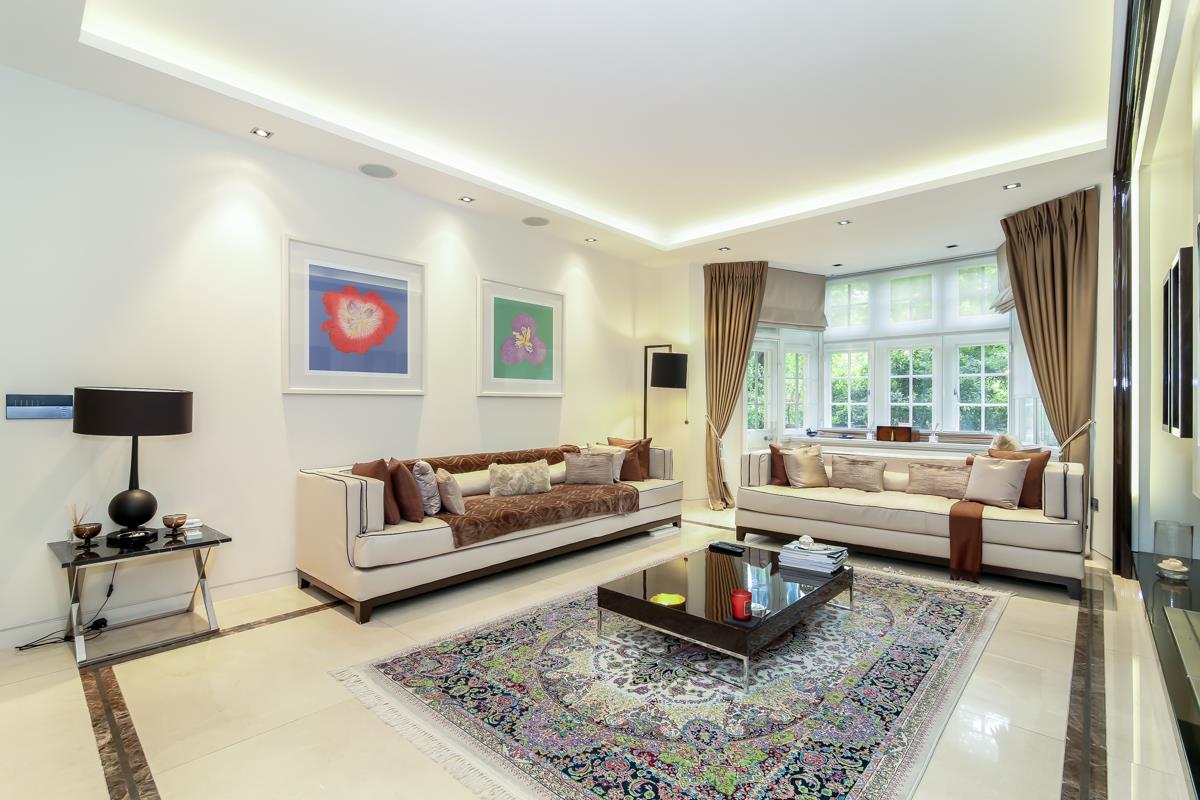 Flat Knightsbridge in City of Westminster