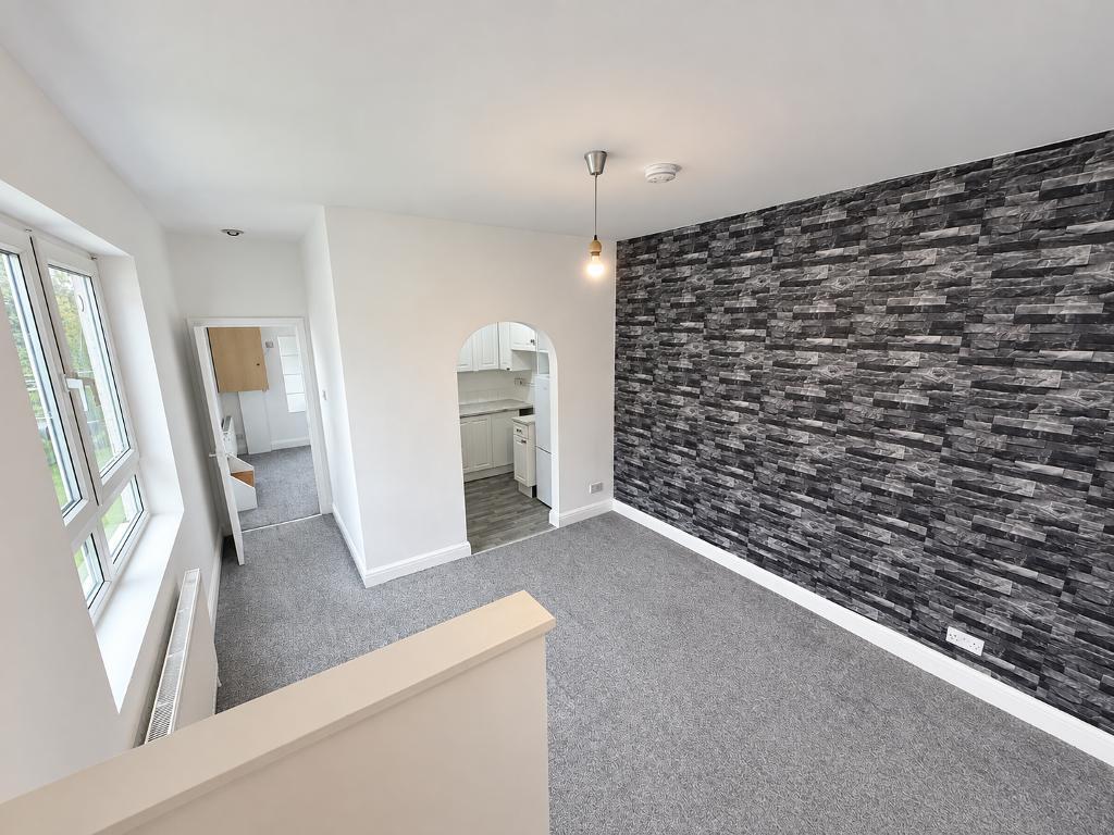 Flat Sutton Road in Southend-on-Sea
