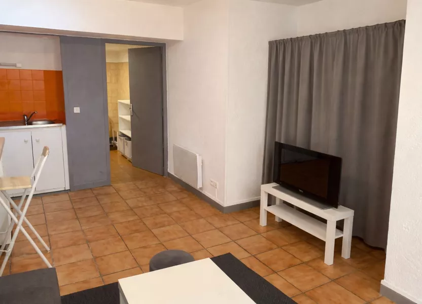Appartement Avenue du Mont Duplan à Nîmes