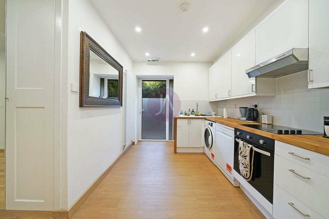 Flat Abercorn Place in City of Westminster