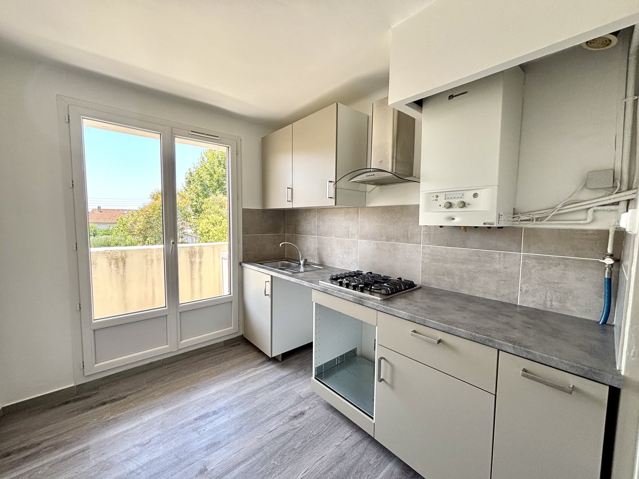 Flat Rue Floralia in Marseille