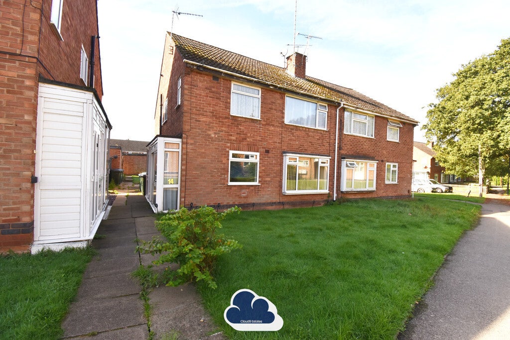 Flat Colina Close in Coventry