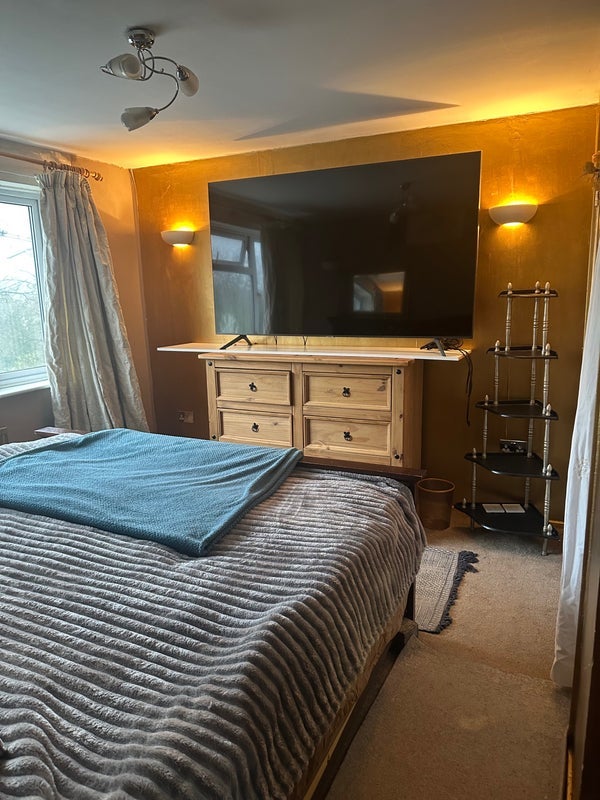 Room Hobtoe Road in Harlow