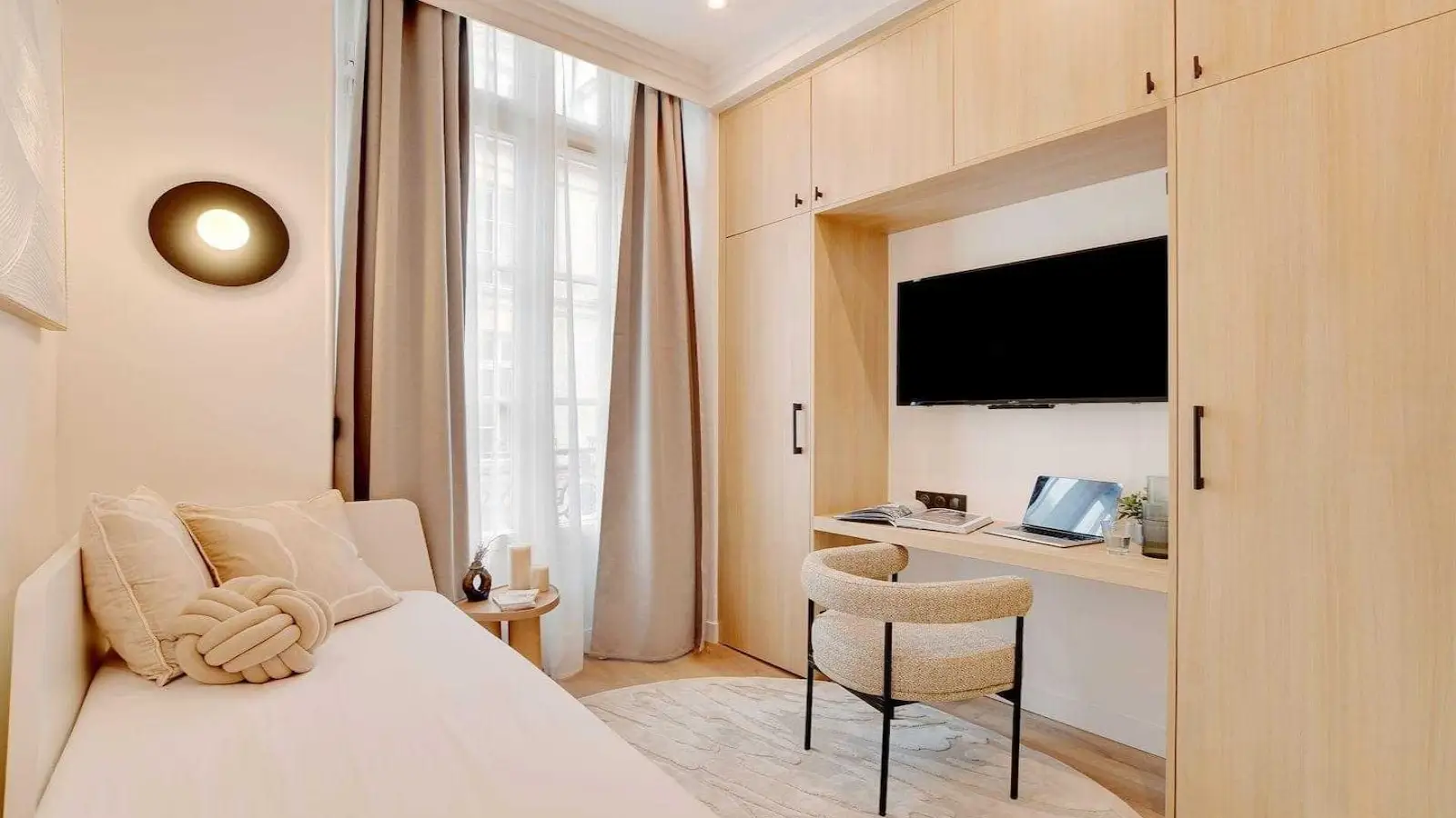 Flat Rue des Petits Champs in Paris