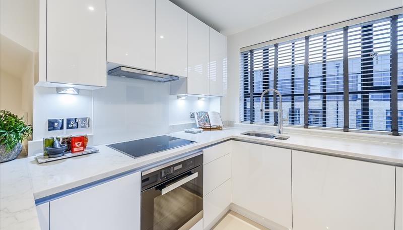 Flat Rainville Road in Greater London