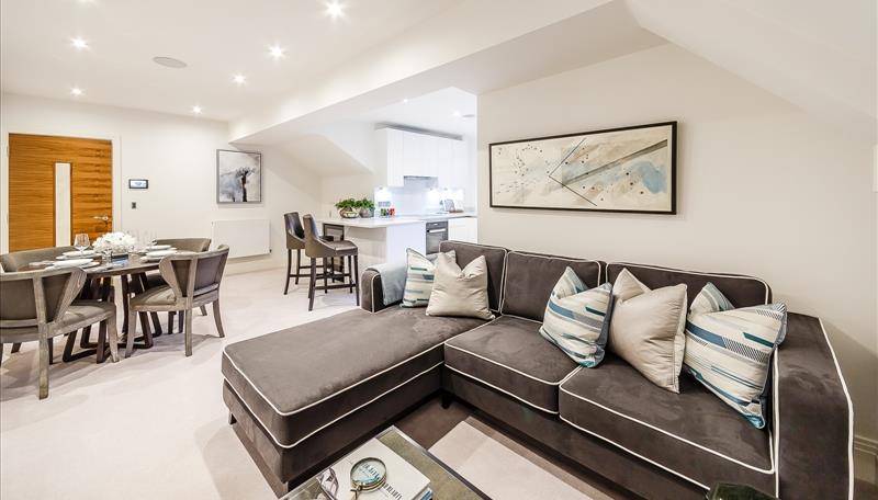 Flat Rainville Road in Greater London