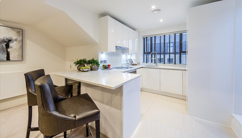 Flat Rainville Road in Greater London