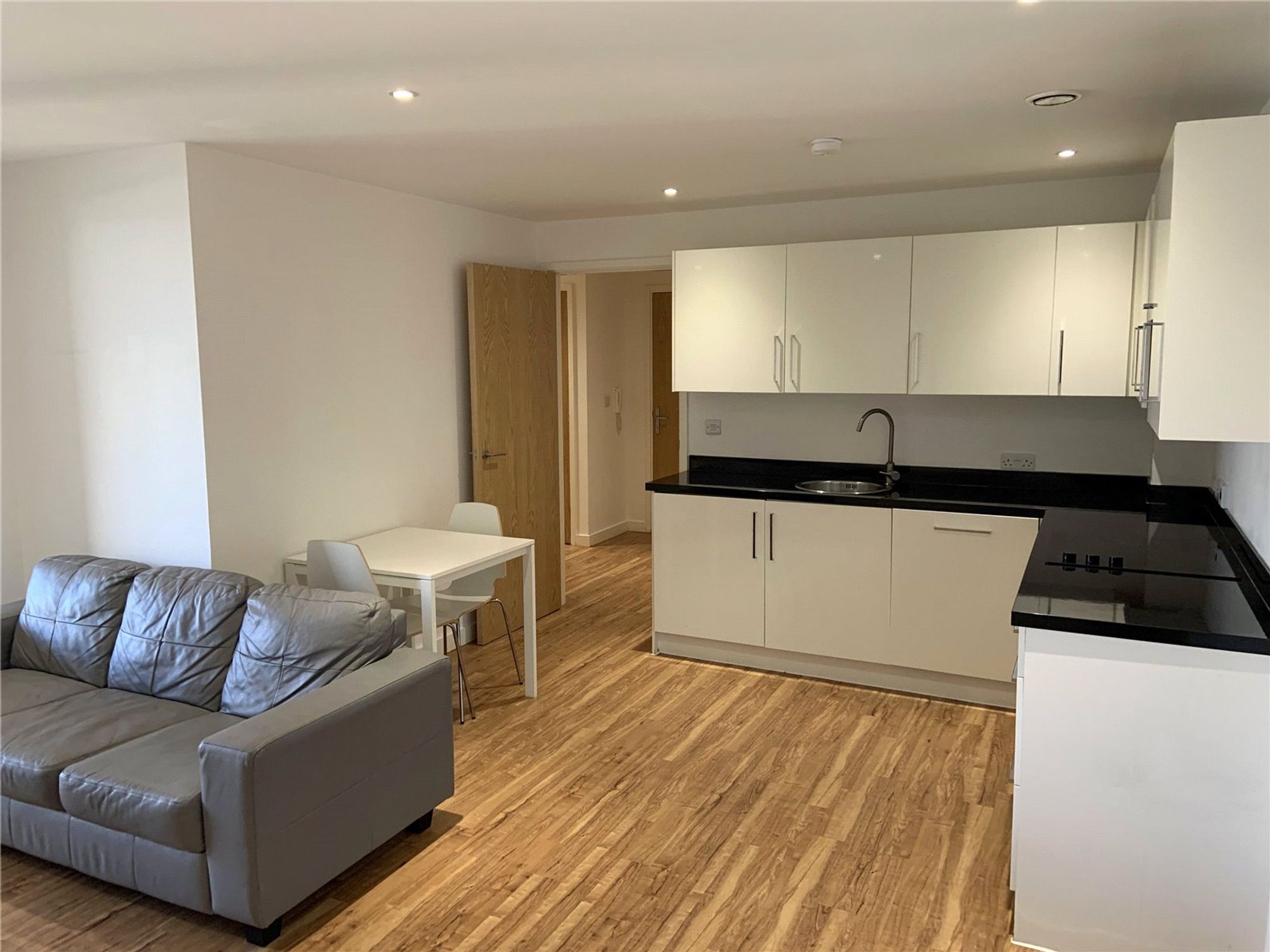 Flat Elmira Way in Salford