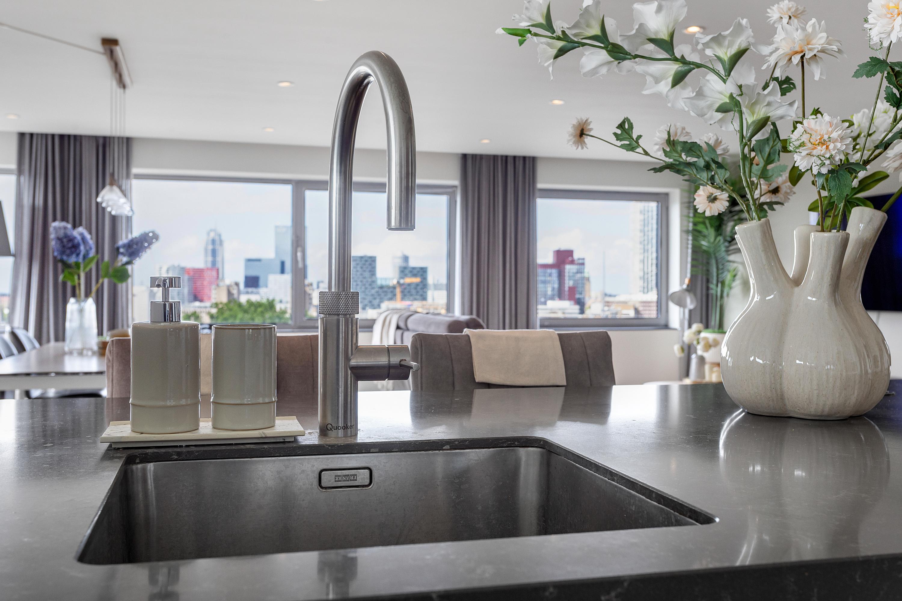 Appartement te koop: Gedempte Zalmhaven 517, Rotterdam
