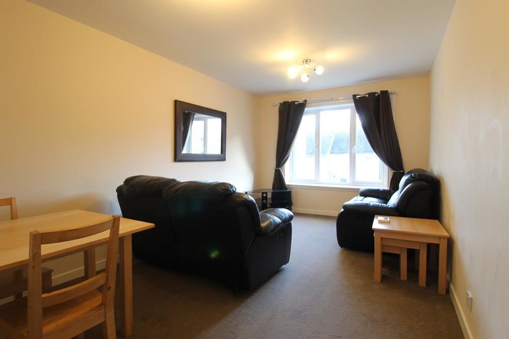 Flat Laburnum Walk in Aberdeen City