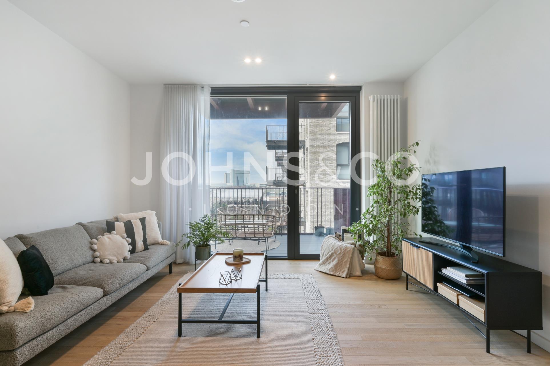 Flat Kingham Avenue in Greater London