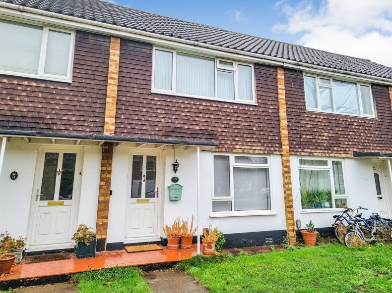 House Brinsworth Close in Greater London