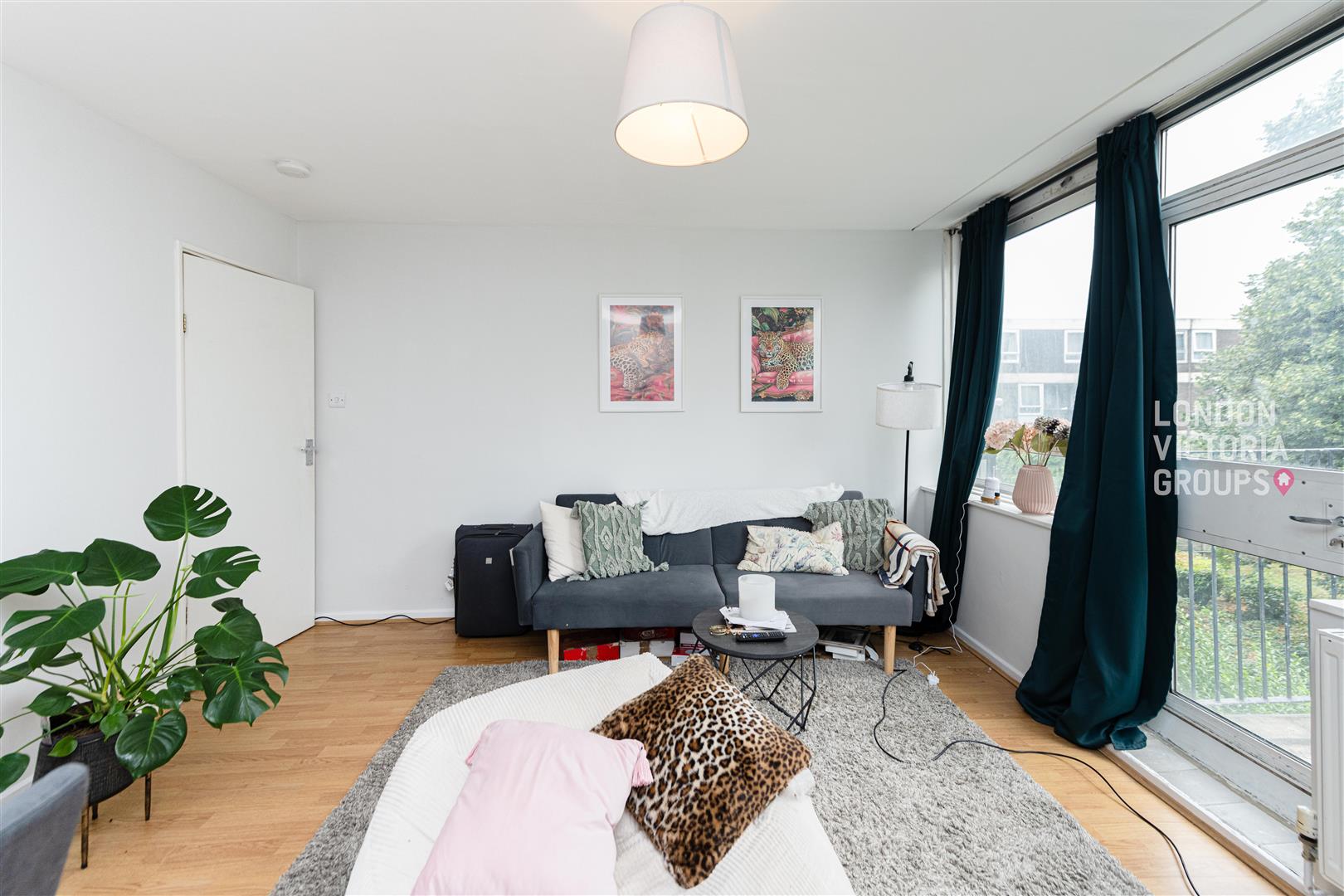 Flat Walter Terrace in Greater London