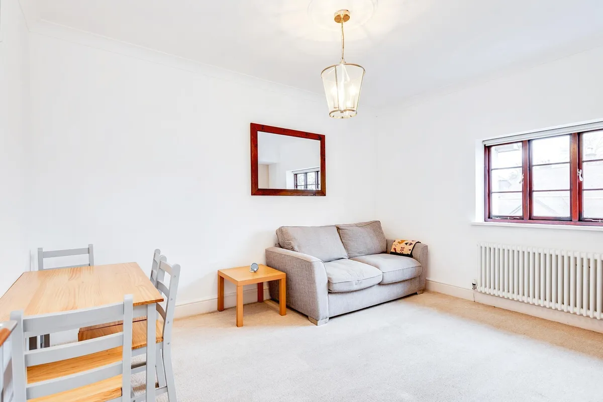 Flat Burra Close in South Oxfordshire