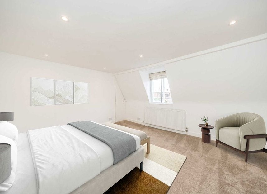Flat Hill Rise in Greater London