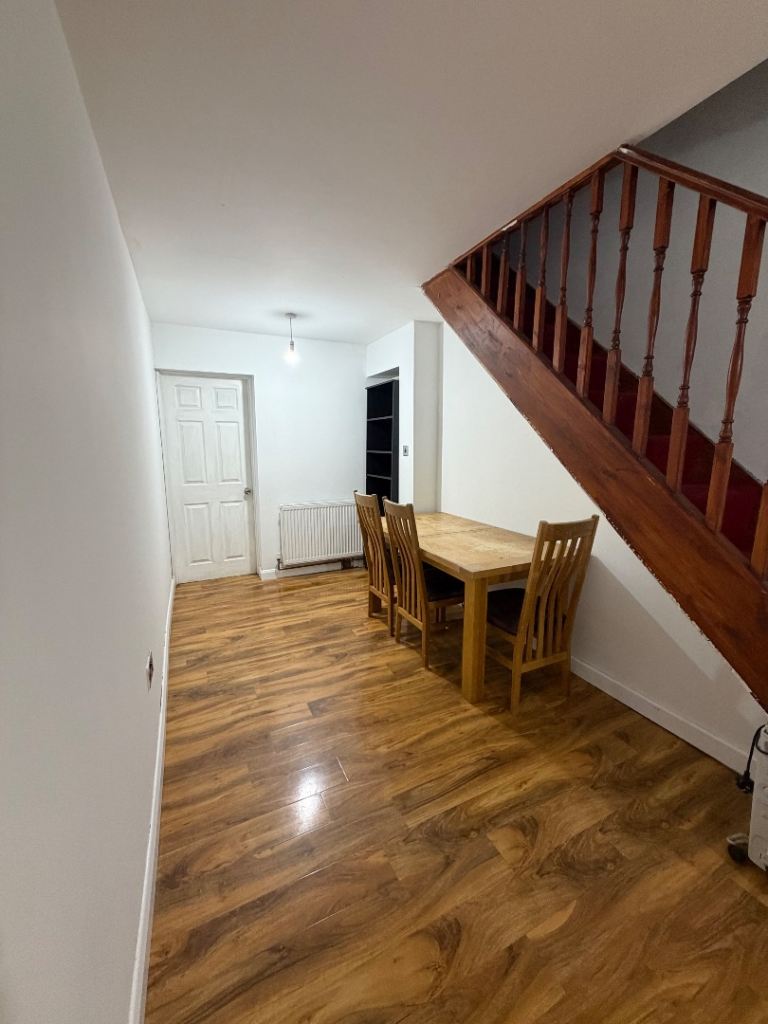 House Leafield Rise in Milton Keynes