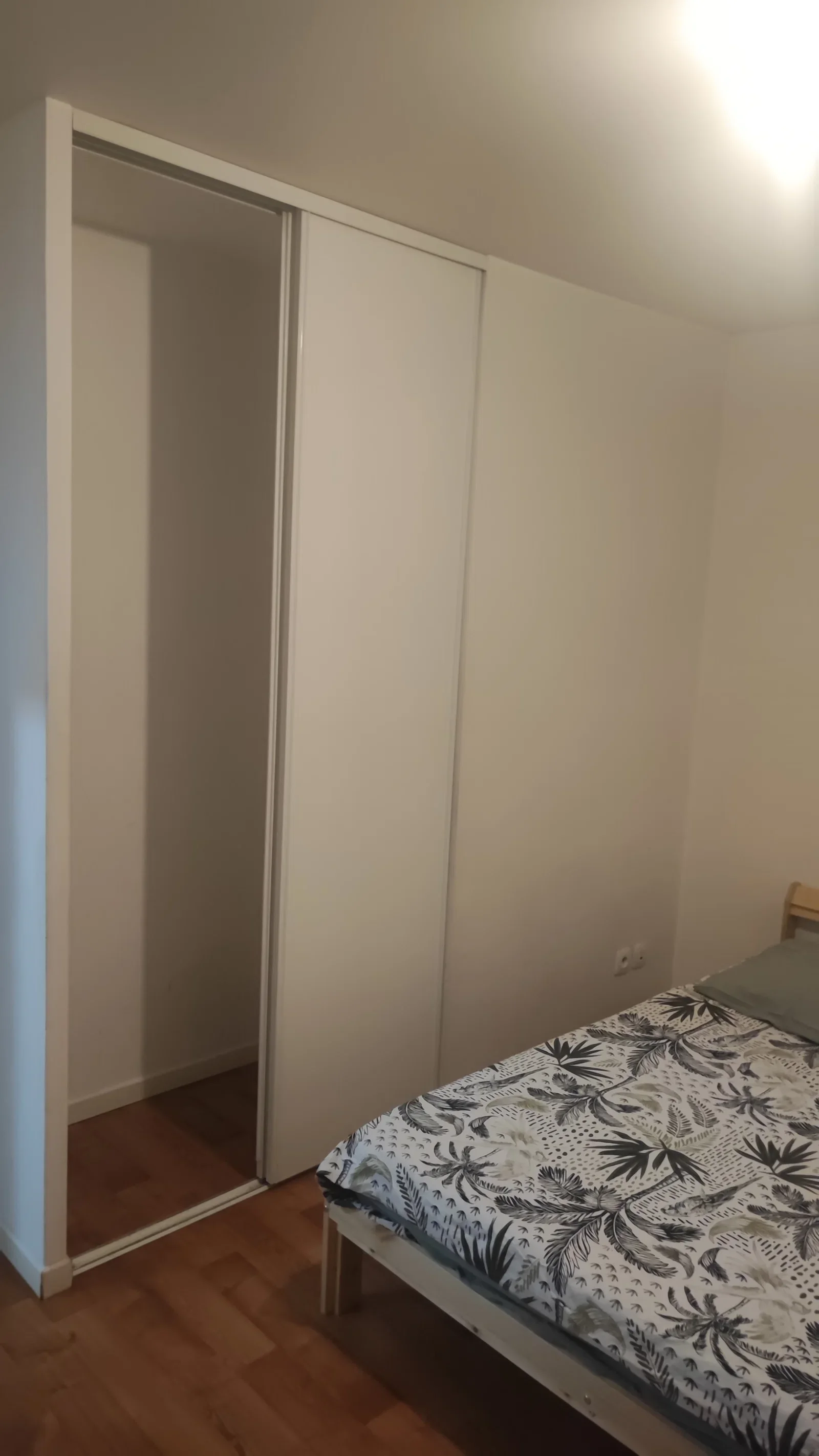 Chambre Rue de la Papeterie à Corbeil-Essonnes