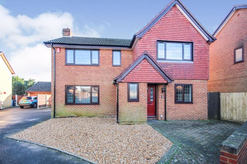 House Smithson Close in Poole