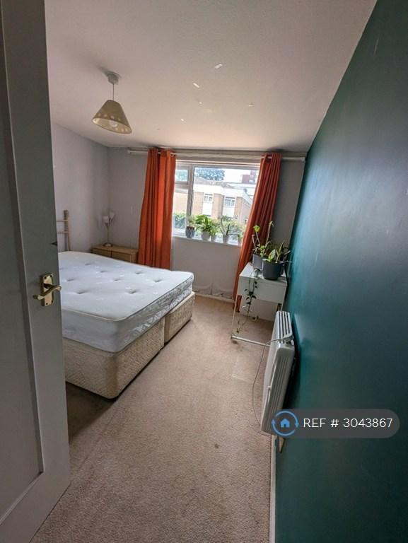 Flat Grove Road in Bournemouth