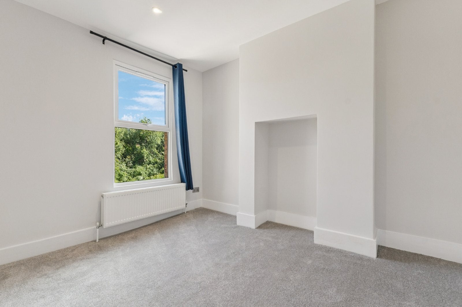 House Besley Street in Greater London